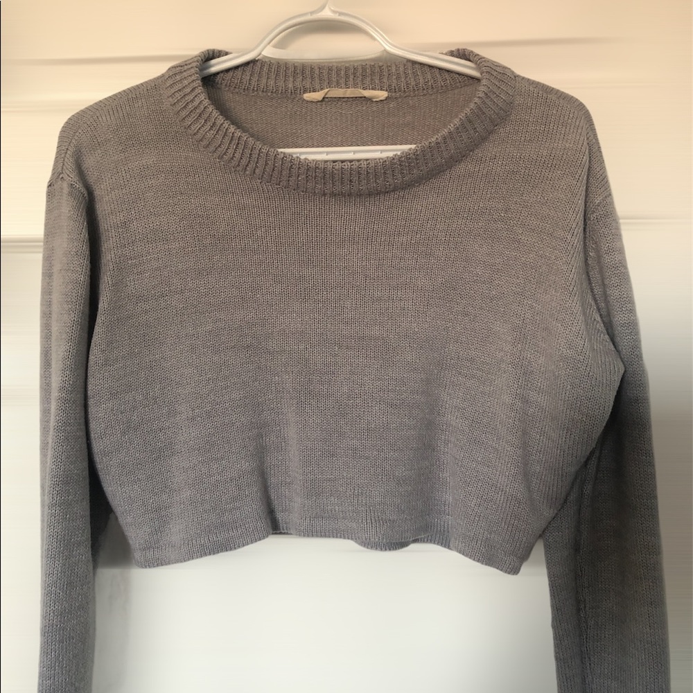 LIGHT GREY SOFT CROPPED SWEATER